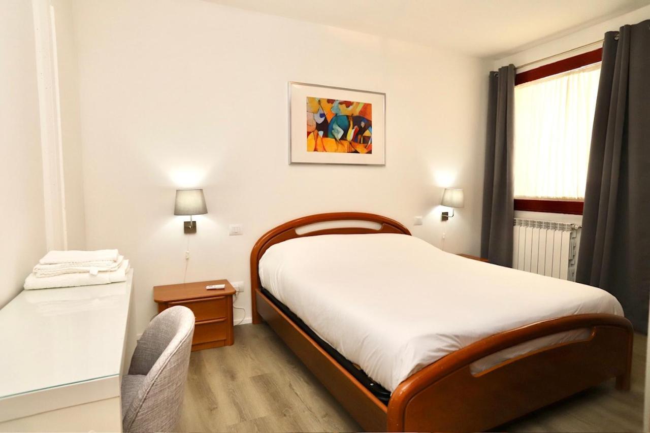 Appartamento Piazzetta Franchi San Casciano in Val di Pesa Exteriör bild